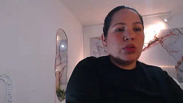 Snapshot of Ashley_Grahaam chatting on October 4, 1:03 am Ashley Grahaam online show from October 4, 1:03 am