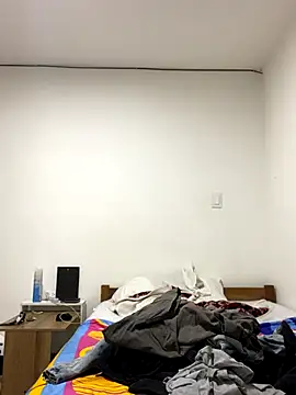 dominant boy77 online show from October 7, 1:30 pm