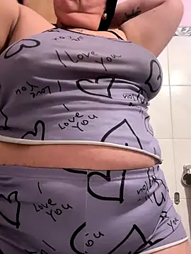 Snapshot of valen1891 chatting on September 24, 12:58 am valen1891 online show from September 24, 12:58 am