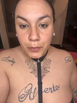 Snapshot of valen1891 chatting on September 25, 1:20 am valen1891 online show from September 25, 1:20 am