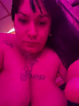 Snapshot of valen1891 chatting on November 20, 3:34 pm valen1891 online show from November 20, 3:34 pm