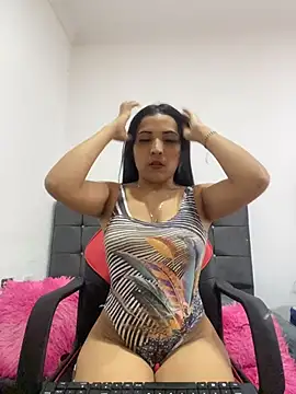 Snapshot of Rosa_25x chatting on April 10, 12:54 pm Rosa 25x online show from April 10, 12:54 pm