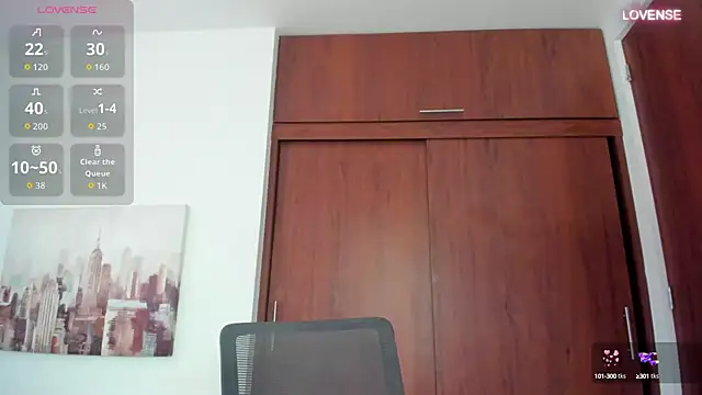 Snapshot of tristan_gold chatting on October 8, 2:58 pm tristan gold online show from October 8, 2:58 pm