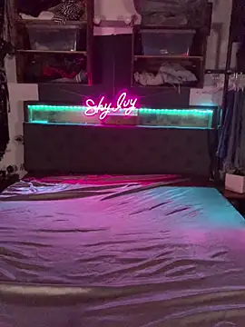 Shy Ivy online show from October 1, 9:54 pm