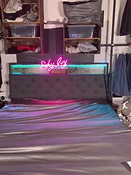 Shy Ivy online show from October 13, 9:48 pm