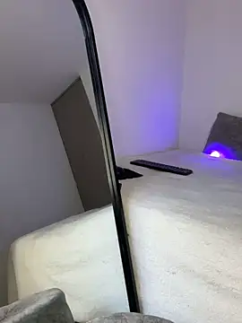 lunatorch online show from November 8, 5:23 pm