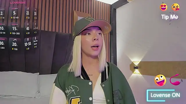 CleoWhite online show from September 24, 6:17 am