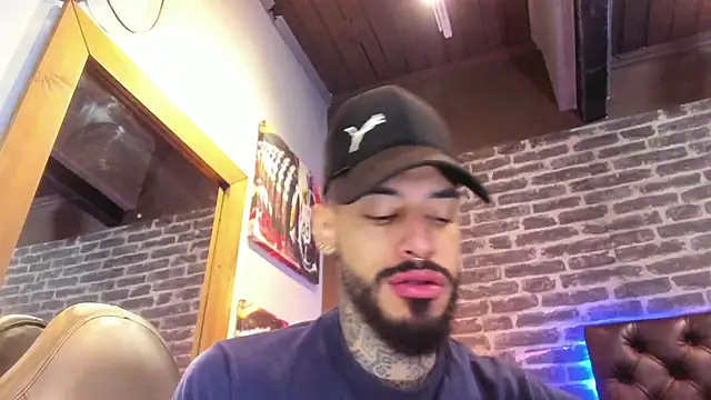 VinzenzRizzo online show from September 25, 4:16 am