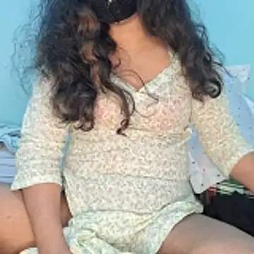 Bristy- online show from December 5, 7:06 am