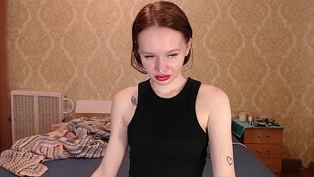 Kitkaat00 online show from January 19, 1:04 pm