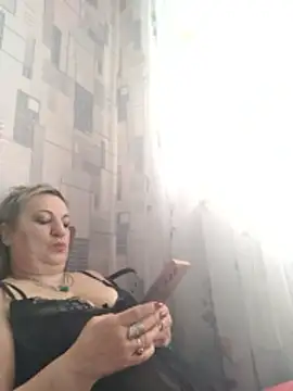 StarNicole online show from February 18, 7:15 am