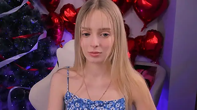 JuliaBrewwer online show from March 27, 3:34 pm