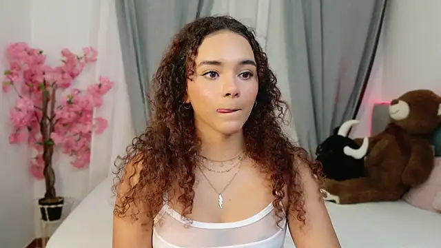 Taylor Tina online show from September 30, 6:46 pm