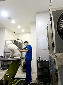 elbbxxx1999 online show from February 22, 7:01 pm