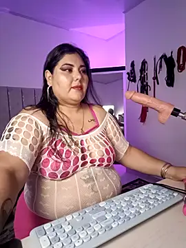 Snapshot of AndreaKinky chatting on September 30, 8:19 am AndreaKinky online show from September 30, 8:19 am