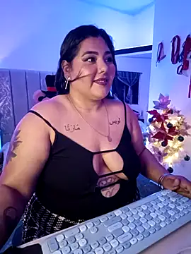 AndreaKinky online show from December 5, 8:12 am