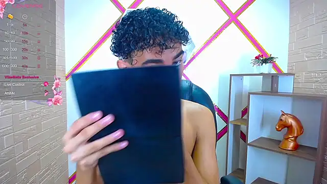 Snapshot of Blake_Mils chatting on October 30, 6:41 pm Blake Mils online show from October 30, 6:41 pm