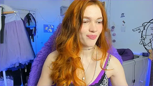 annkeenon online show from February 23, 8:39 pm