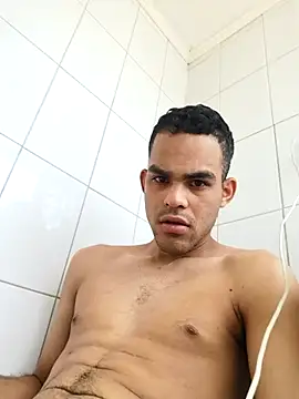 Snapshot of jhoi95 chatting on October 13, 6:41 pm jhoi95 online show from October 13, 6:41 pm