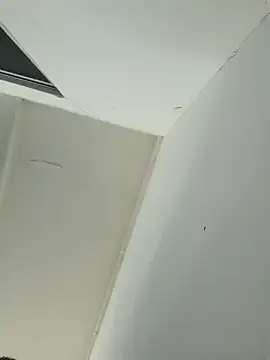 Snapshot of jhoi95 chatting on December 1, 6:29 am jhoi95 online show from December 1, 6:29 am