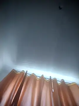 Snapshot of jhoi95 chatting on March 6, 7:54 pm jhoi95 online show from March 6, 7:54 pm