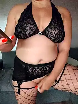 BigAssMom  online show from May 9, 8:03 pm