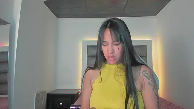 Snapshot of Andrea_brunnette chatting on September 16, 1:12 pm Andrea brunnette online show from September 16, 1:12 pm