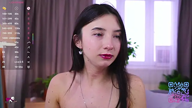 DaisyBlaze online show from March 3, 4:40 am