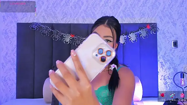 Snapshot of dana_hazze chatting on October 18, 5:46 pm dana hazze online show from October 18, 5:46 pm