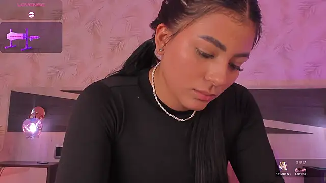 Snapshot of dana_hazze chatting on March 13, 5:36 am dana hazze online show from March 13, 5:36 am