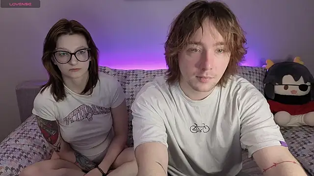 ellen and danny online show from October 19, 5:02 pm