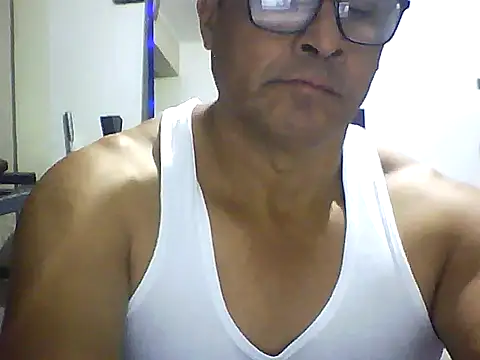 sexigym35 online show from September 30, 3:44 am