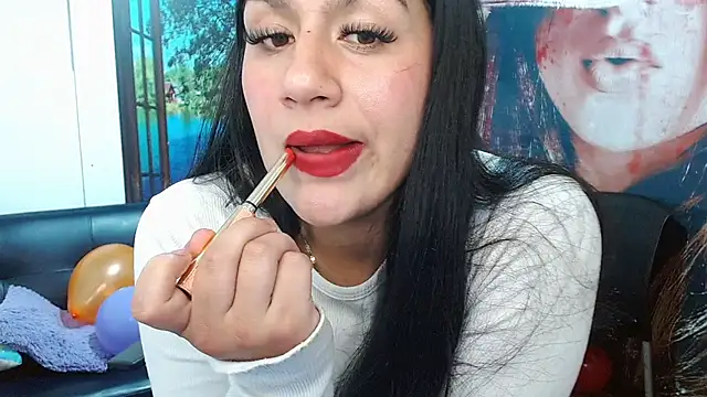 Snapshot of gigi_gilt_ chatting on March 29, 4:40 pm gigi gilt online show from March 29, 4:40 pm