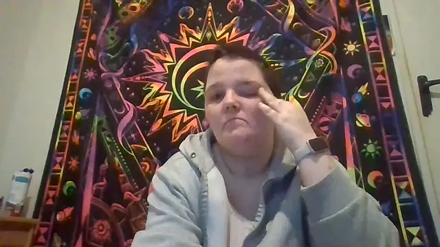 moulette7 online show from April 3, 8:23 am