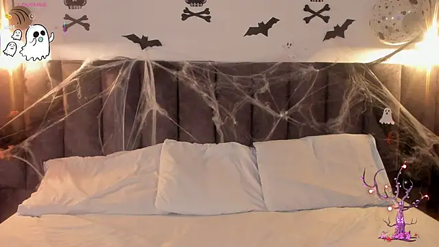 Sophie Smith19  online show from October 23, 3:33 pm