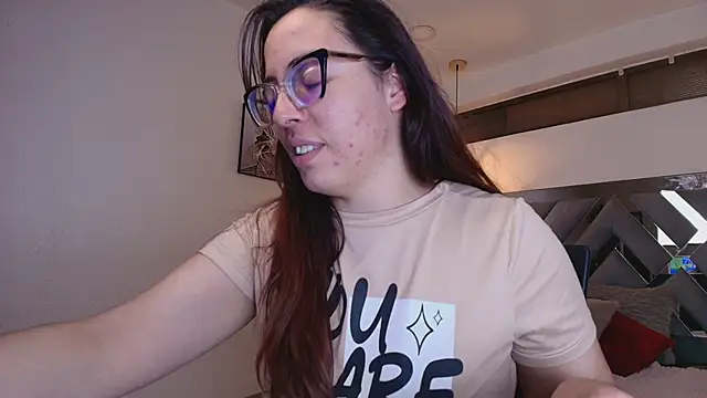 Snapshot of Rossi_ss1 chatting on March 4, 5:35 am Rossi ss1 online show from March 4, 5:35 am