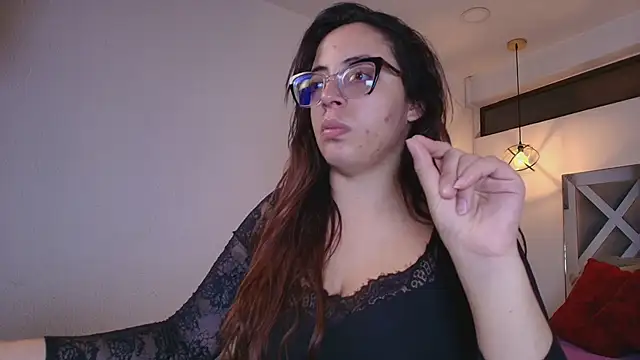 Snapshot of Rossi_ss1 chatting on March 7, 3:25 am Rossi ss1 online show from March 7, 3:25 am