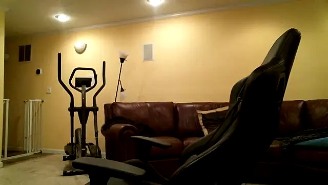 james421   online show from June 7, 3:54 am