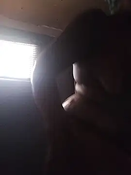 Snapshot of curvyyyyBabe chatting on February 1, 10:25 am curvyyyyBabe online show from February 1, 10:25 am