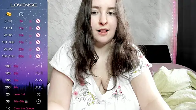 alice allens online show from October 3, 10:45 am