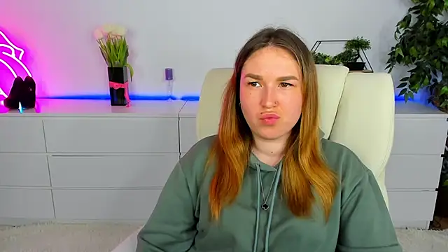 Sofii darling online show from March 11, 7:20 pm