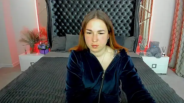 Snapshot of Sofii_darling chatting on April 30, 4:35 pm Sofii darling online show from April 30, 4:35 pm