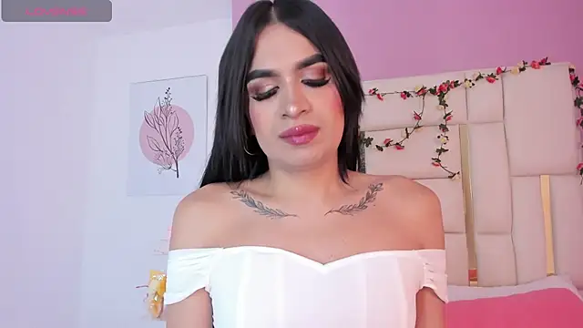 Snapshot of Silvana-Castro chatting on September 21, 11:23 am Silvana-Castro online show from September 21, 11:23 am