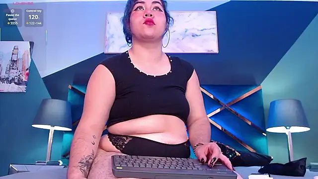 Lilih golden online show from February 4, 11:38 am