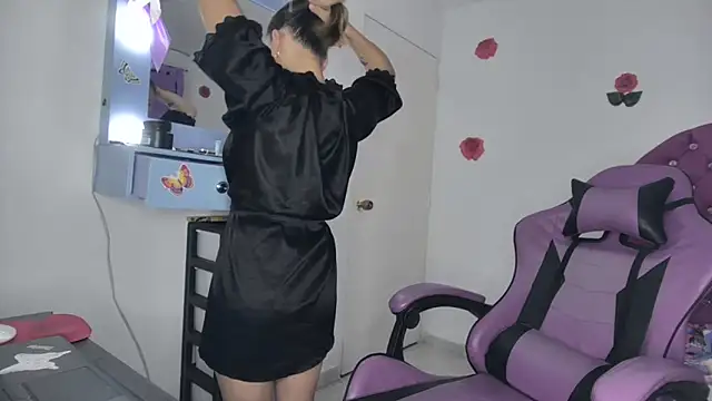 soffy rosses online show from March 14, 2:50 am