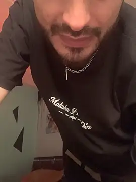 malek xarx  online show from October 1, 2:17 am