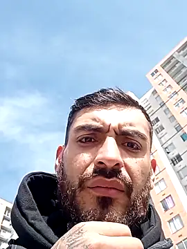 malek xarx  online show from May 8, 1:16 pm