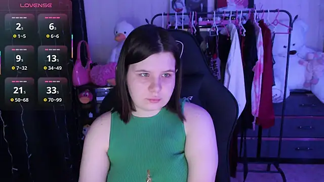 AmyVibess online show from May 5, 6:16 pm