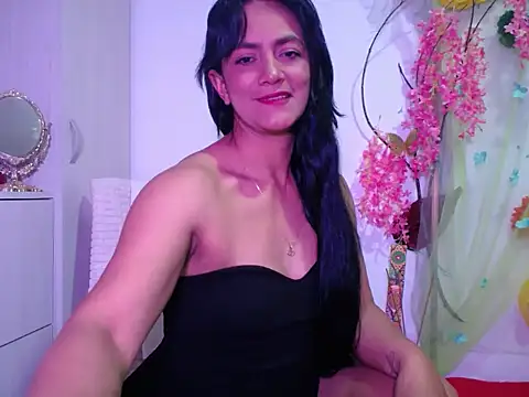 Snapshot of FernandaRui chatting on September 22, 9:17 pm FernandaRui online show from September 22, 9:17 pm