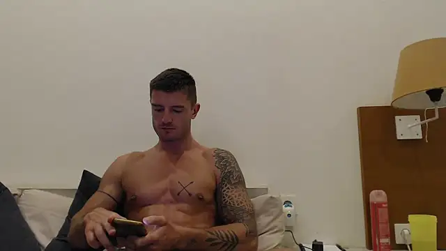 aleks hot1234 online show from April 4, 10:13 am